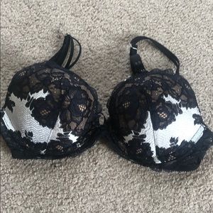 Victoria’s secrete Black lace push-up